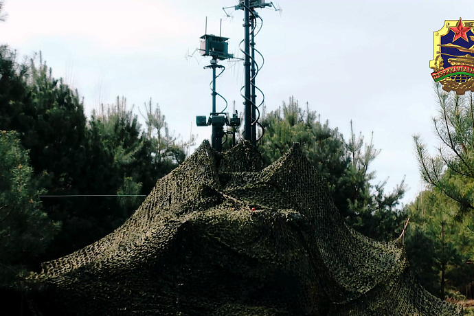 Exhibits at MILEX-2025: R-936 Aero VHF radio monitoring and suppression complex